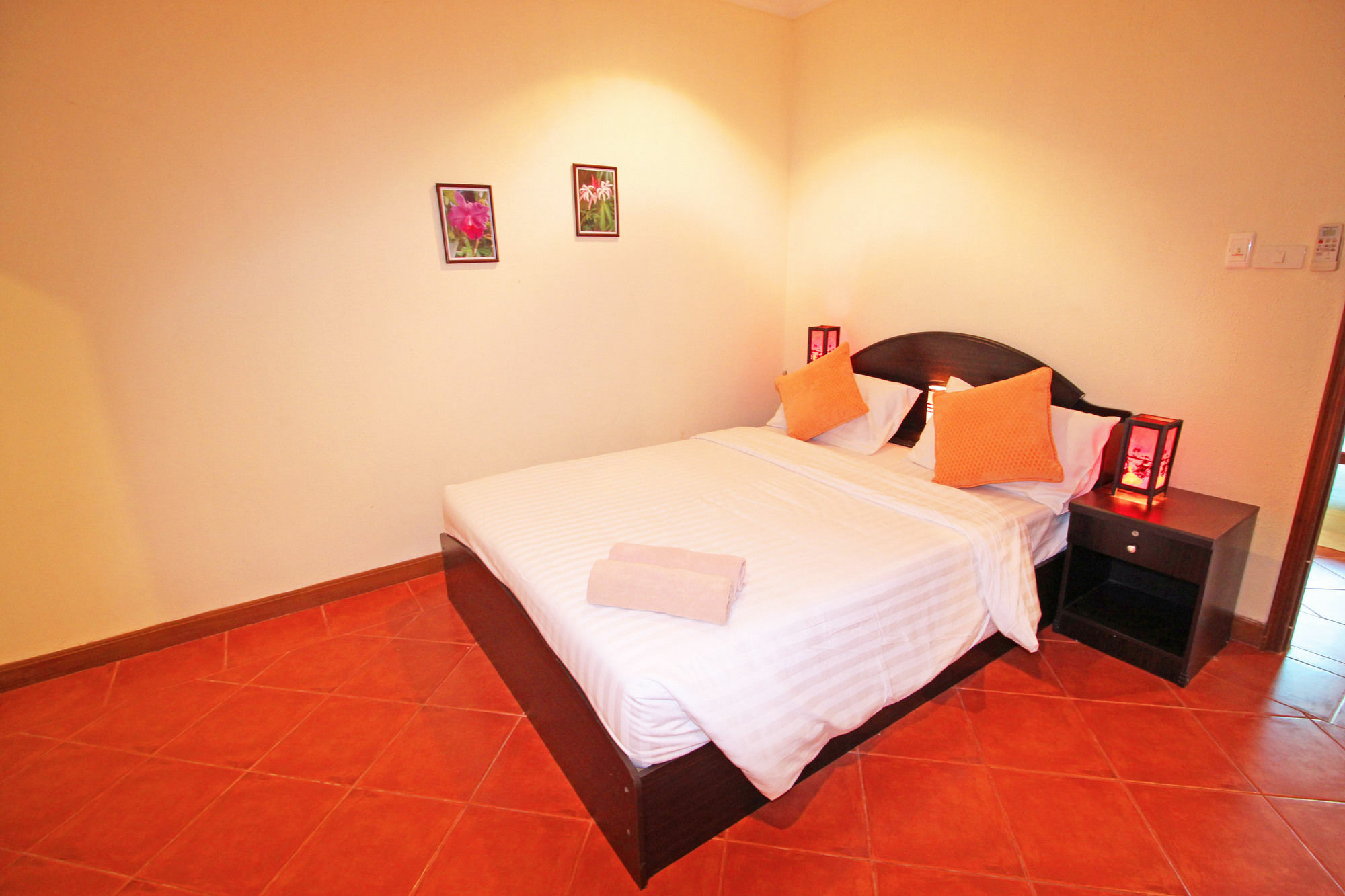Cosy Beach Pool Villas By Pattaya Sunny Rentals Esterno foto