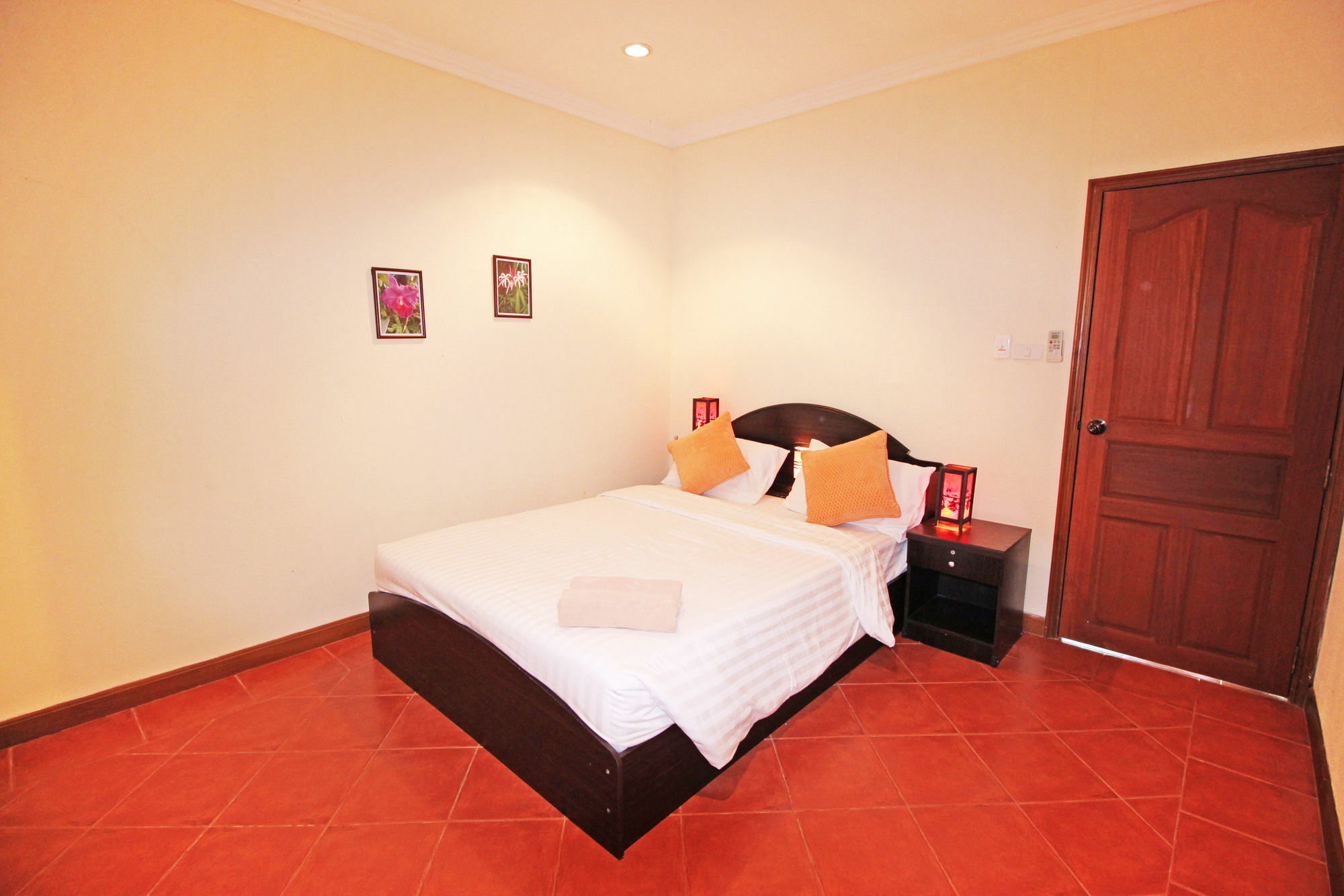 Cosy Beach Pool Villas By Pattaya Sunny Rentals Esterno foto