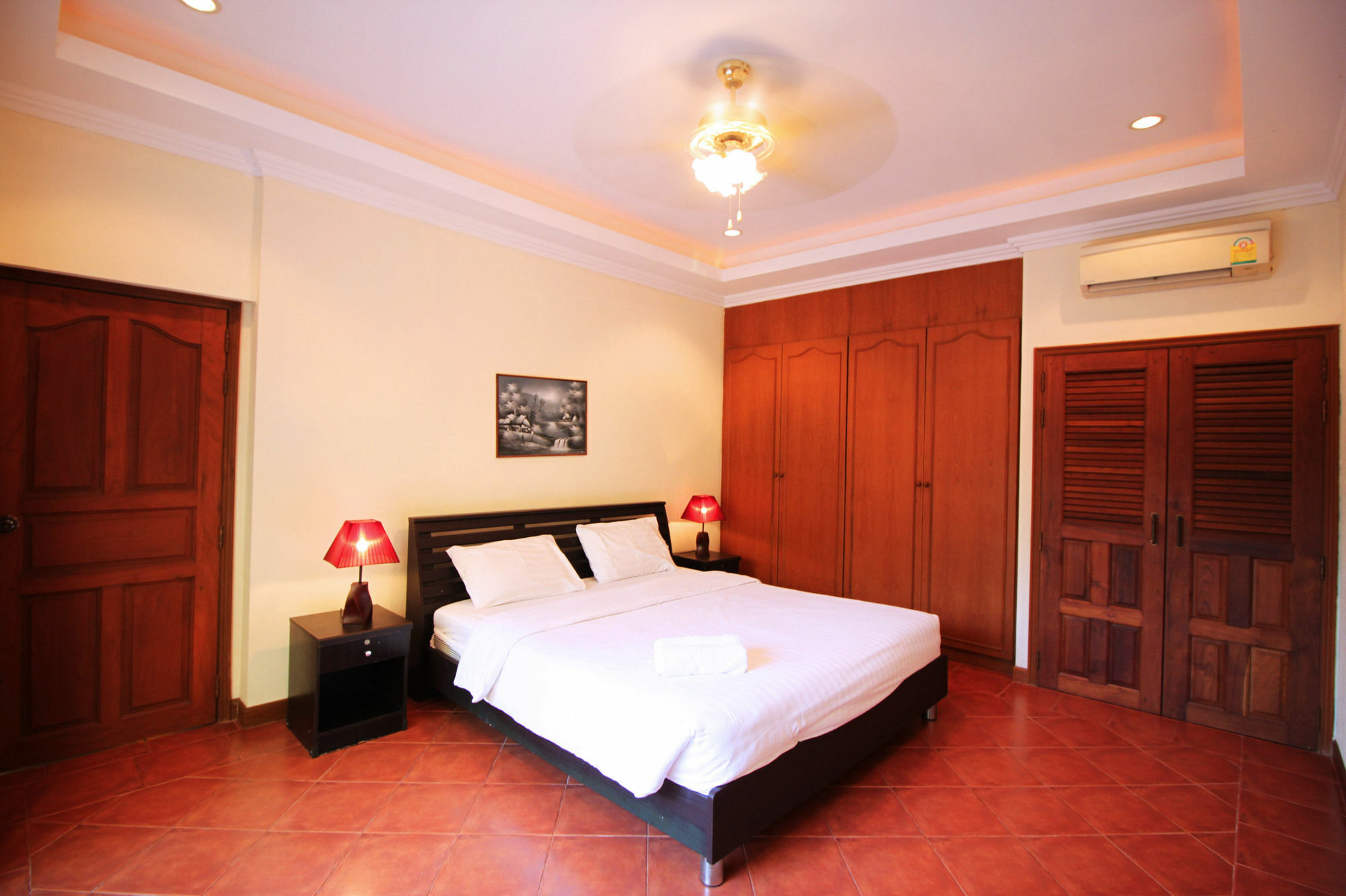 Cosy Beach Pool Villas By Pattaya Sunny Rentals Esterno foto